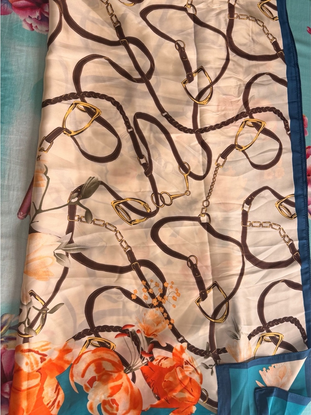 Two Stylish Patterned Scarves - Picture 5 of 8